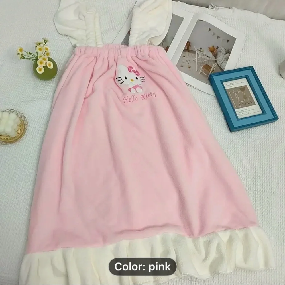 Hello Kitty Pink and White 3 piece towel set
